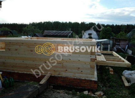 Дом 9,4х9,5 из профилированного бруса 145х195 мм