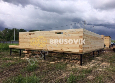 Деревянный дом из бруса с мансардой