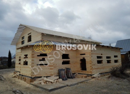 Большой жилой дом из бруса