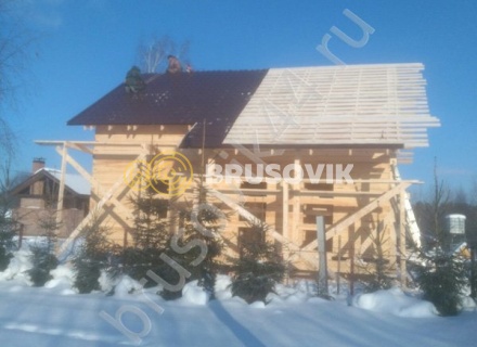 Дом 9,4х9,5 м по проекту № 1 из обрезного бруса 150х150 мм