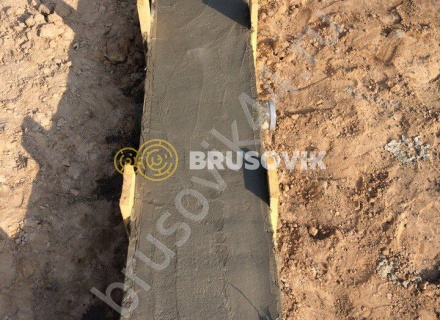 Возведение фундамента