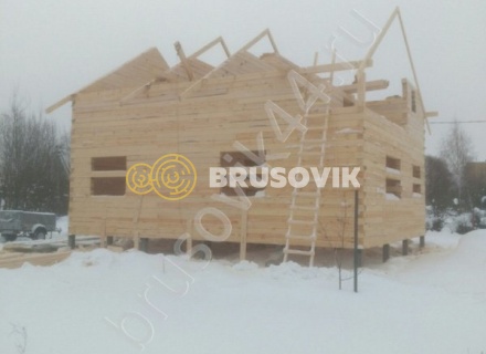 Дом 9,4х9,5 м по проекту № 1 из обрезного бруса 150х150 мм