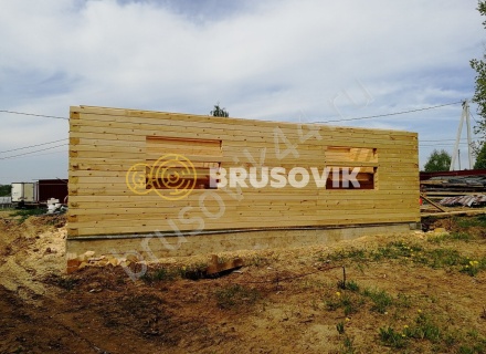 Дом по индивидуальному проекту из профилированного бруса 145х195 мм