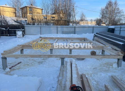 Полутораэтажный дом 6х8м с террасой из профилированного бруса 145х145мм по индивидуальному проекту в СТ Виктория, г. Кострома