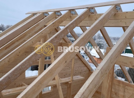 Полутораэтажный дом 6х8м с террасой из профилированного бруса 145х145мм по индивидуальному проекту в СТ Виктория, г. Кострома