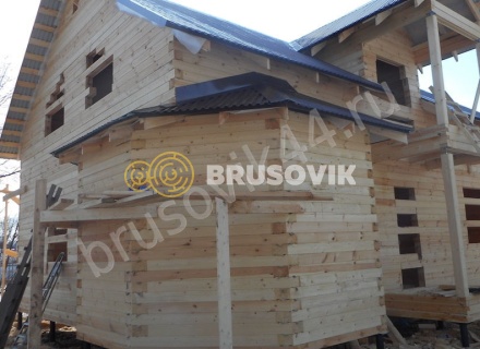 Зимнее строительство дома из бруса