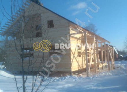 Дом 9,4х9,5 м по проекту № 1 из обрезного бруса 150х150 мм