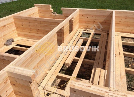 Деревянный дом из бруса с мансардой