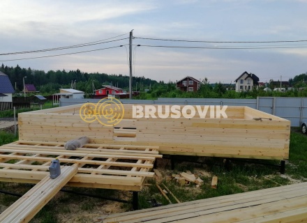 Дом 6х9 м из профилированного бруса 145х145 мм в коттеджном посёлке Барсово, д. Малые Петрищи, городской округ Щёлково, Московская область