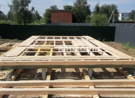 Дом 6х9м с ломаной крышей из профилированного бруса 145х145мм в с. Атепцево, Наро-Фоминский район, Московская область