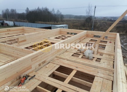 Дом 12х12м с шатровой крышей из профилированного бруса 145х195мм в д. Верхние Велеми, Серпуховской район, Московская область