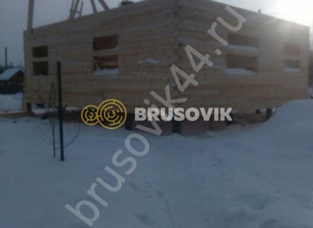 Дом 9,4х9,5 м по проекту № 1 из обрезного бруса 150х150 мм