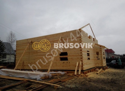 Большой жилой дом из бруса