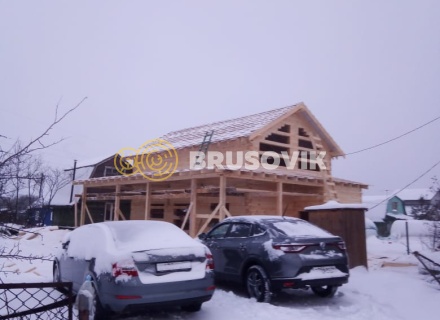 Полутораэтажный дом 6х12 м с террасой из профилированного бруса 145х195 мм по индивидуальному проекту в городе Ярославль