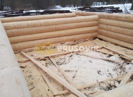 Баня 6х9 м в полтора этажа из строганного бревна ручной рубки в д. Никитское, городской округ Истра, Московская область