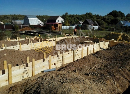 Большой жилой дом из бруса