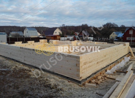 Большой жилой дом из бруса