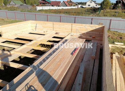 Дом из обрезного бруса 150х150 мм по индивидуальному проекту 