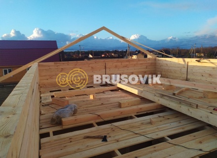 Дом 7х9 м из обрезного бруса 150х150 мм по индивидуальному проекту в коттеджном посёлке Рыбицы-1, Гатчинский район, Ленинградская область