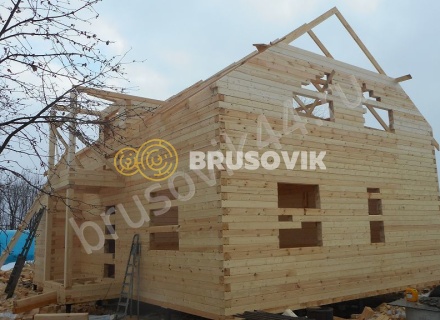 Зимнее строительство дома из бруса