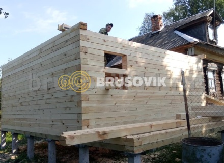 Дом 6х8 м из профилированного бруса 145х195 мм в Ярославской области