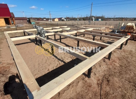 Дом 7х9 м из обрезного бруса 150х150 мм по индивидуальному проекту в коттеджном посёлке Рыбицы-1, Гатчинский район, Ленинградская область