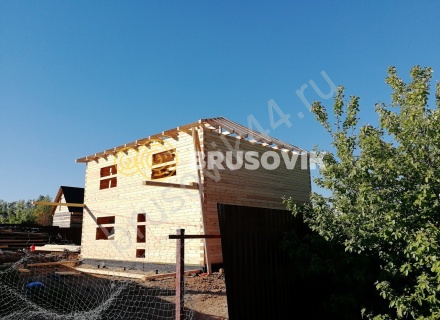 Дом по индивидуальному проекту из профилированного бруса 145х195 мм