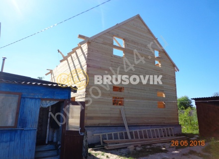 Дом по индивидуальному проекту из обрезного бруса 150х150 мм