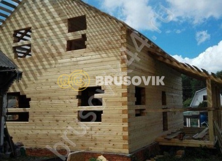 Дом 9,4х9,5 из профилированного бруса 145х195 мм