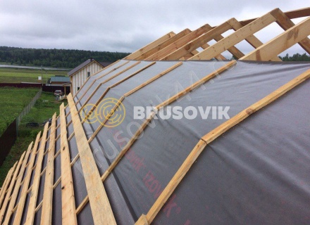 Деревянный дом из бруса с мансардой