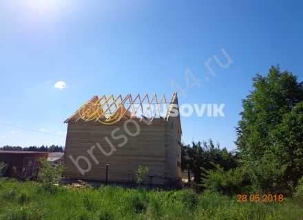 Дом по индивидуальному проекту из обрезного бруса 150х150 мм