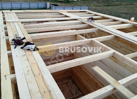 Дом из обрезного бруса 150х150 мм по индивидуальному проекту 