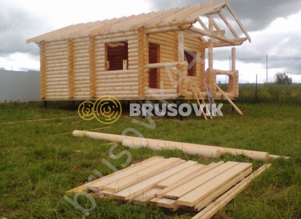 Дом из бревна 