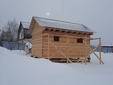 Баня 4х6 м из профилированного бруса 145х145 мм по индивидуальному проекту в д. Замятино, Кимрский район, Тверская область - фото процесса строительства