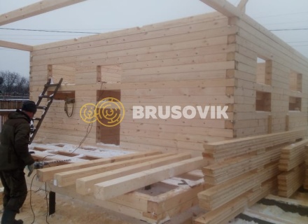 Дом 6х8м по проекту №24 из профилированного бруса 145х145 мм в СНТ Резинотехника-2, г. Ярославль.