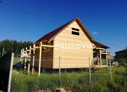 Дом 6х9 м из профилированного бруса 145х145 мм в коттеджном посёлке Барсово, д. Малые Петрищи, городской округ Щёлково, Московская область