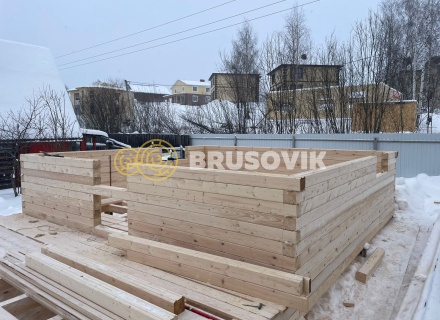 Полутораэтажный дом 6х8м с террасой из профилированного бруса 145х145мм по индивидуальному проекту в СТ Виктория, г. Кострома