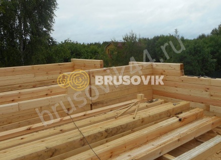 Деревянный брусовой дом