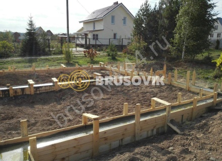 Большой жилой дом из бруса