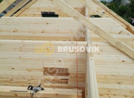 Дом 9,4х9,5 из профилированного бруса 145х195 мм