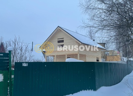 Полутораэтажный дом 6х8м с террасой из профилированного бруса 145х145мм по индивидуальному проекту в СТ Виктория, г. Кострома