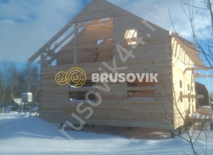 Дом 9,4х9,5 м по проекту № 1 из обрезного бруса 150х150 мм