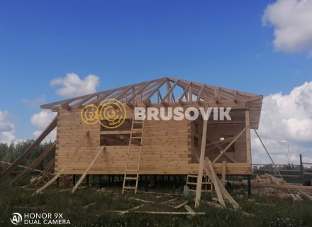 Одноэтажный дом 9х9м с шатровой крышей из профилированного бруса 145х145мм по индивидуальному проекту в д. Иванцево, Ивановский р-н