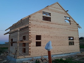 Дом 8,2х8,6 м из профилированного бруса 145х195 мм в д. Шебунино, Балахонковское сельское поселение, Ярославская область - фото процесса строительства