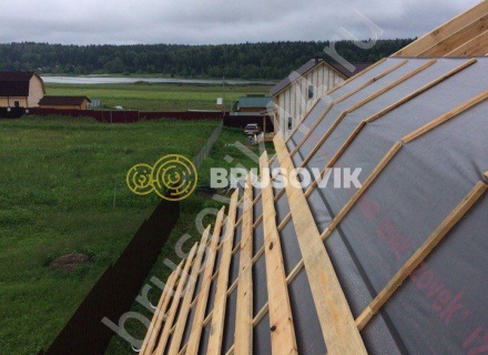 Деревянный дом из бруса с мансардой