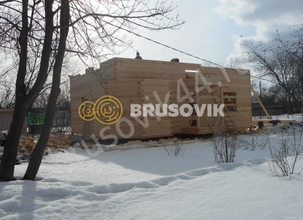 Зимнее строительство дома из бруса