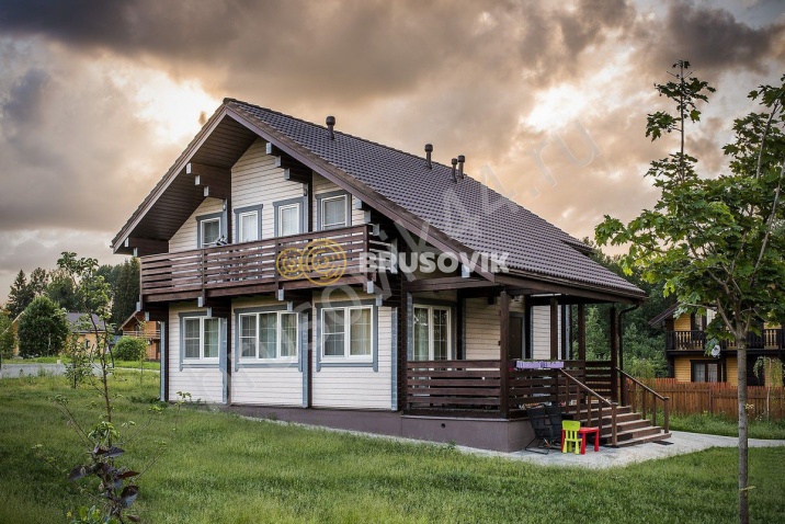 Проект №52 дома из бруса 8x11,2