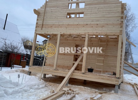 Полутораэтажный дом 6х8м с террасой из профилированного бруса 145х145мм по индивидуальному проекту в СТ Виктория, г. Кострома