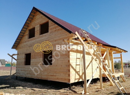 Дом 8,6х8,2, по проекту № 21 из обрезного бруса 150х150 мм