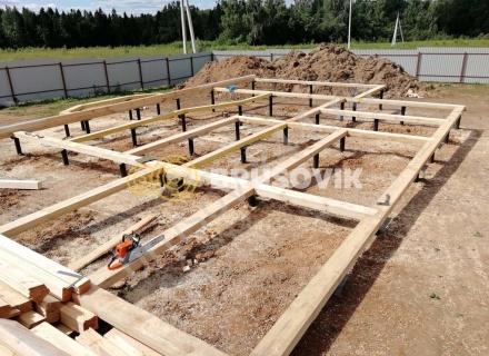 Дом из профилированного бруса 145х145 мм по индивидуальному проекту